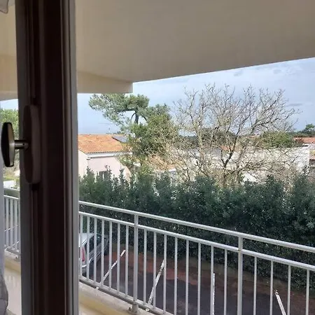 Apartman Style Vintage Chic A 20 M De La Saint-Georges-de-Didonne