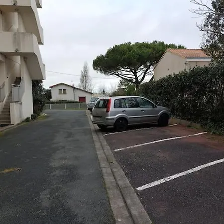 Style Vintage Chic à 20 M De La Appartement *