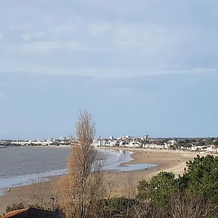 Style Vintage Chic A 20 M De La Saint-Georges-de-Didonne