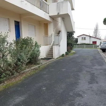 Style Vintage Chic A 20 M De La * Saint-Georges-de-Didonne